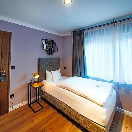 Hotel Otto 3*